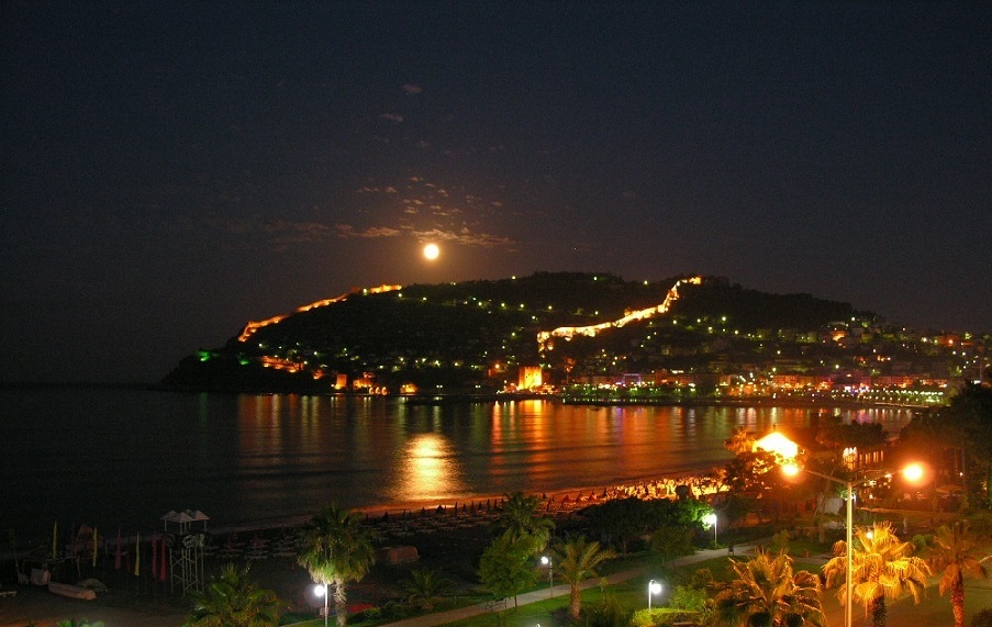 Alanya Gezilecek Yerler